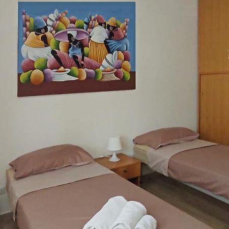 Nicholas Home 2 Bari Zewnętrze zdjęcie