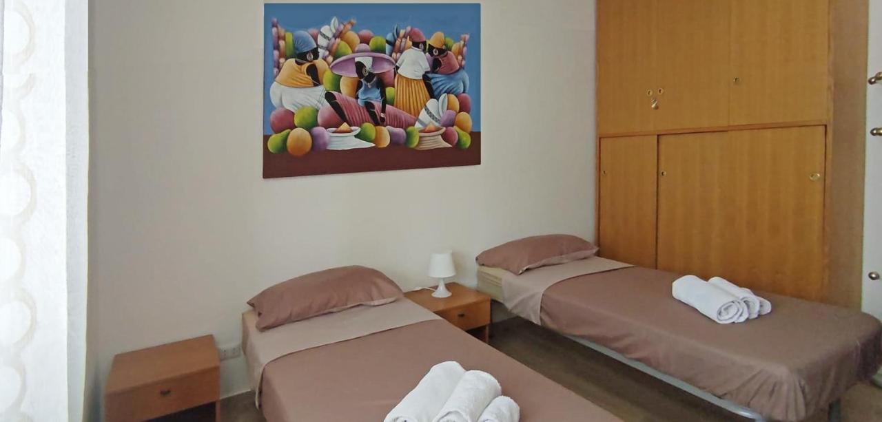 Nicholas Home 2 Bari Zewnętrze zdjęcie